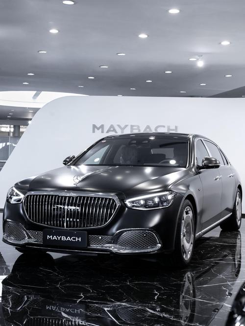 东莞30岚图汽车的售后服务让用户无忧出行，迈巴赫未来的豪华车趋势